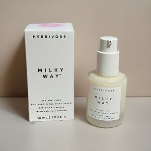 Herbivore Milky Way 10% AHA + Oat Soothing Exfoliating Serum
